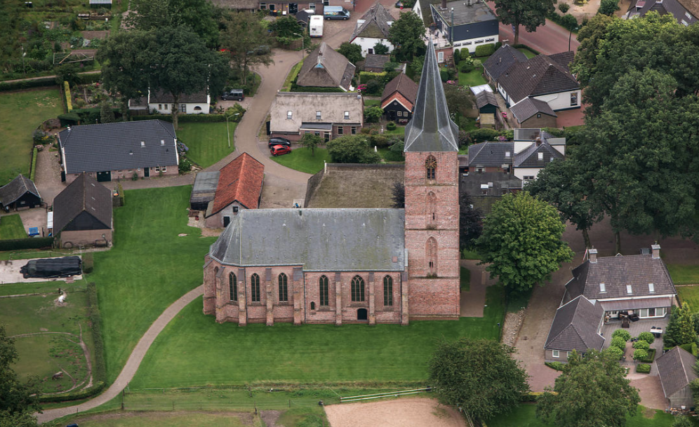 Luchtfoto Rolde, Huisontruiming Rolde